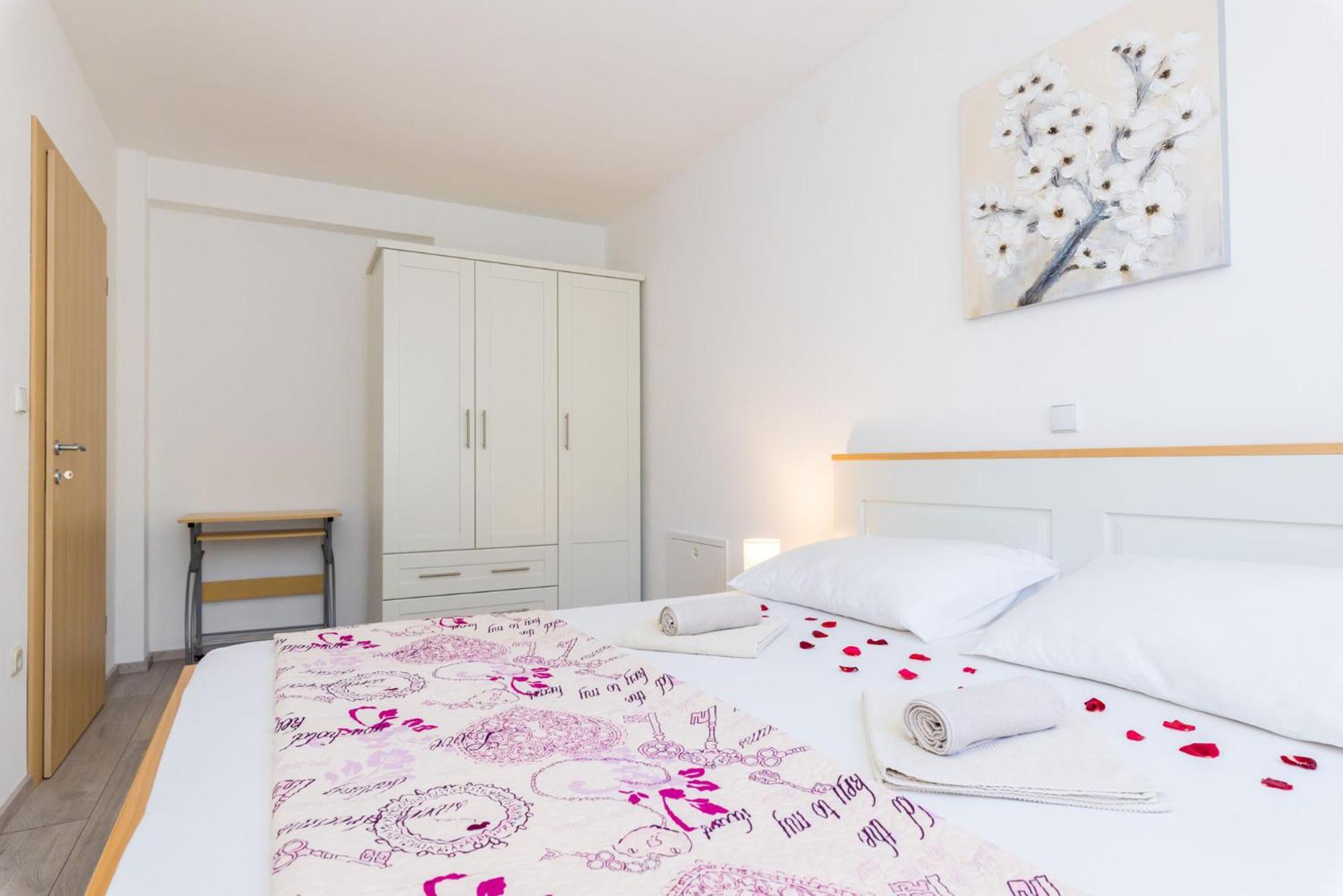 Apartment Krk David & Matej Linardici Экстерьер фото